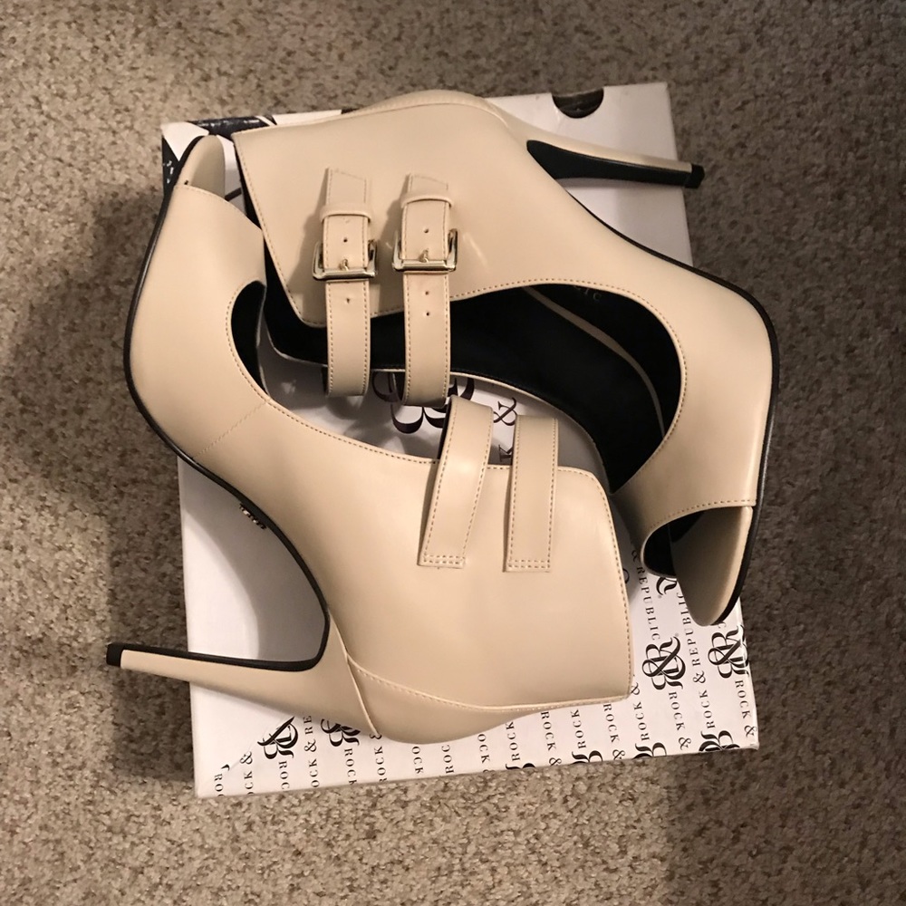 New Rock & Republic High Heels Size 10